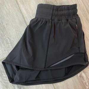 Lululemon hottie hot shorts